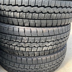  バリ山スタッドレス6本セット 2019年製造　DUNLOP WINTERMAXX LT03 【 215/70R17.5 118/116L LT 6本 】 スタッドレス キャンター エルフ等の画像