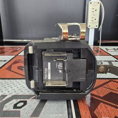 【中古】マキタ　TD172DRGXB　インパクトドライバ　18V・6.0Ah　ケース＋バッテリー＋充電器付【ハンズクラフト宮崎新名爪店】の画像