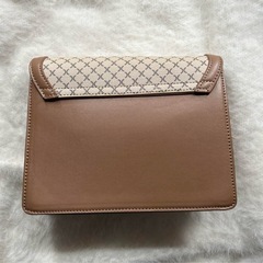 【限定値下げ中】WEGOショルダーバッグ ダブルフラップの画像