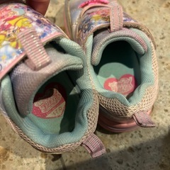 17.0cm　プリキュアスニーカー&光るサンダルの画像