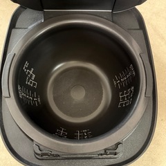 2023年　タイガー　炊飯器　5.5合　圧力iIHの画像