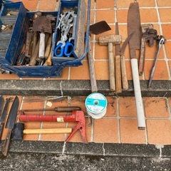 工具セット 工具箱 レンチ ドライバー ペンチ ノコギリ などなどの画像