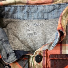 GAP チェックの長袖　80cm
の画像