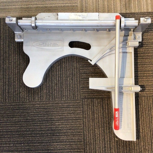 【店頭引取限定】【中古】【現状販売】GUNDLACH ガンドラック タイルカッター 22,000円(税込)