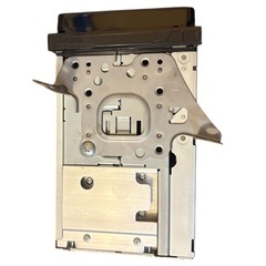 KENWOOD 7インチ　カーナビ MDV-D403Wの画像