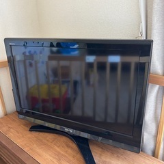 東芝REGZA 32型液晶テレビ の画像