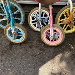 一輪車の画像