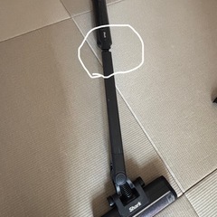 シャーク　CS601JBK 掃除機 の画像