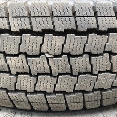 GOOD YEAR 195/80R15 24年製冬タイヤの画像