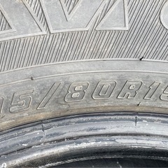 GOOD YEAR 195/80R15 24年製冬タイヤの画像