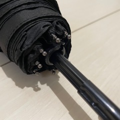 【条件付きで無料❗️】（美品）折りたたみ傘　ブラック　黒　の画像