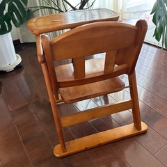 澤田木工所のベビーローチェアの画像