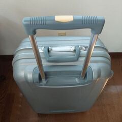 キャリーケースの画像
