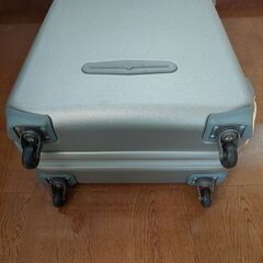 キャリーケースの画像