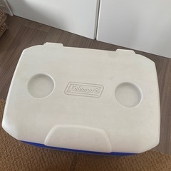 コールマンクーラーボックス　28リットル
の画像