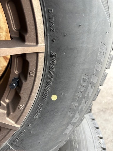 美品　はやいものがち早い者勝ち値下げ！！スタッドレス gramLIGHTS 57XR-X／グラムライツ57XRX