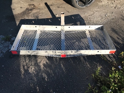 引き取りのみ・
ヒッチ・カーゴ