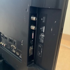Hisense24型テレビ&テレビ線&FireTVStickの画像