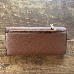 coach 長財布の画像