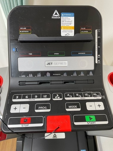 ランニングマシン Reebok JET100+