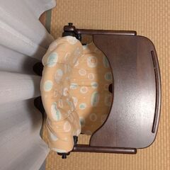 大和屋 すくすくローチェア 動物柄クッション付きの画像