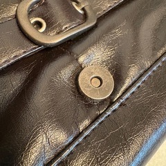 🎒【ブラックショルダーバッグ】美品✨シンプル＆上品デザインの画像