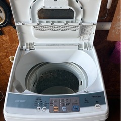 I2604 HITACHI 日立　5kg 2011年　各所変色ありの画像