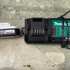 【工具】マキタ 充電式草刈機14.4V バッテリ充電器付 MUR140DS 中古　リサイクルショップ宮崎屋　住吉店25.9.30の画像
