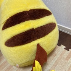 ピカチュウ　大　ぬいぐるみの画像