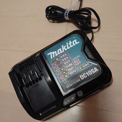 MAKITA マキタ CL108FDSHW コードレス掃除機 充電式クリーナ 充電器付きの画像