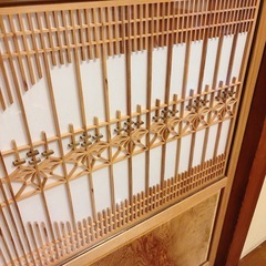 和障子アンティーク建具　鶴柄に組子のデザインがお洒落な障子美品の画像