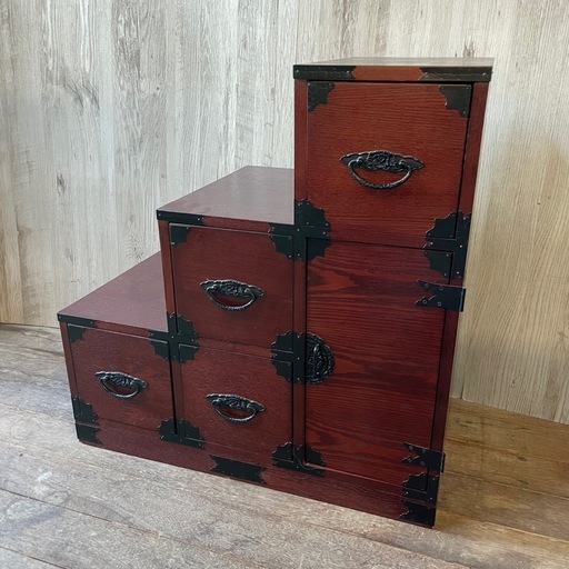 階段箪笥 昭和レトロ 左下り 飾り棚 収納棚 アンティーク家具 小物収納