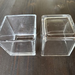 ガラスのポットの画像