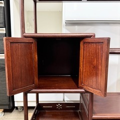 【お買い得！‼️】コンパクト 紫檀 茶棚 飾り棚 唐木 キャビネット 収納家具 和風 インテリア 和家具 レトロ アンティークの画像