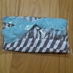 新品）MARLMARL お食事エプロンの画像