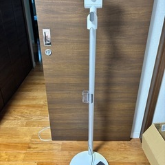 ダイソン　V11 スタンド  の画像