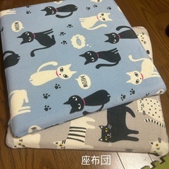 セミダブルベッド等家具や家電販売の画像