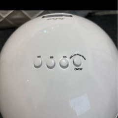 ジェルネイル　LEDライト
の画像