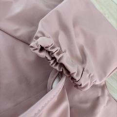 くすみピンクお食事エプロンの画像