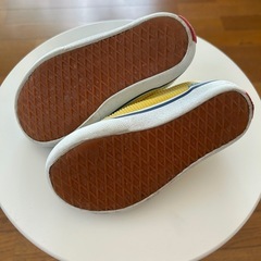 バンズスニーカーの画像