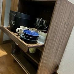 食器棚の画像