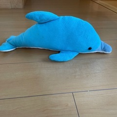 ‼️10月末で捨てます‼️イルカぬいぐるみの画像