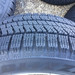 205/55R16 アルミホイール付スタッドレスタイヤ4本セットの画像