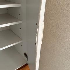 【今週中のお渡し】食器棚の画像