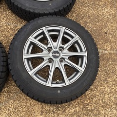 165/65R14 アルミホイール付スタッドレスタイヤ4本セットの画像