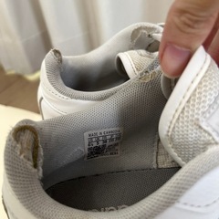 adidas スニーカー　23.5センチの画像