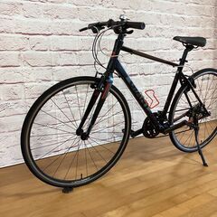 【大人用】整備済中古クロスバイク  ジャイアント 700cクロスター(M:500) 黒赤色 <自転車のオオムラ 静岡店>の画像