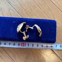 委託品　4Ｐ　JAPAN イヤリング　美品の画像
