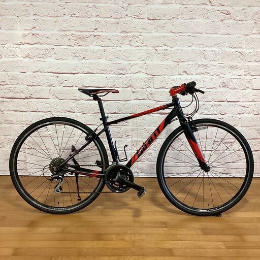 【大人用】整備済中古クロスバイク  ジャイアント 700cクロスター(XS:430) 黒赤色 <自転車のオオムラ 静岡店>