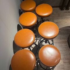 バーチェア　9個セット　美品　丸い　ハイチェアの画像